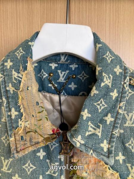 きれいめな印象 数量限定再入荷 国内在庫即納可能 LOUIS VUITTONブランド コピー 激安綿の服 1