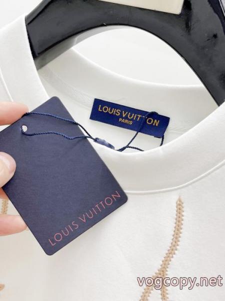 人気モデル 素敵  美し過ぎるスーパー コピー ブランドパーカーLOUIS VUITTON 5 