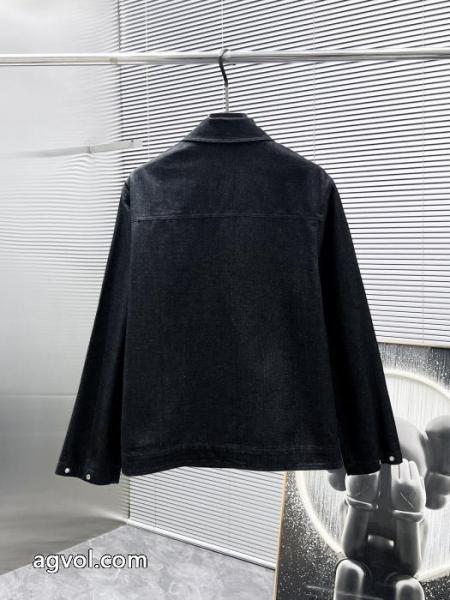 コートコピー 商品 ブランド数量限定販売 安さが自慢! 高い人気アイテムLOUIS VUITTON 3