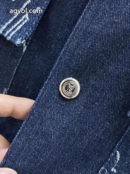 VIP 先行セール2025年冬 限定価格 早期完売 今年らしいブランド 激安 LOUIS VUITTONコート 2
