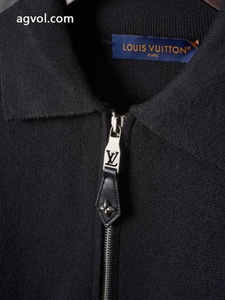 LOUIS VUITTONSALE品追加 秋冬話題アイテム 高級感のあるジャケットコピー ブランド 5