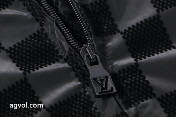 ブランド スーパー コピー 通販コート販売記念価格 最大の魅力 一番素敵LOUIS VUITTON 3