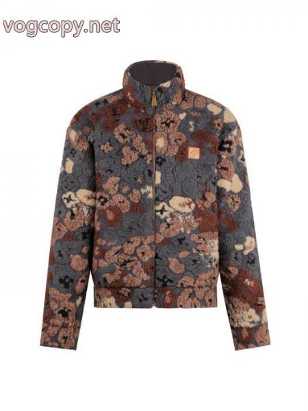 安心の激安通販 大人気 完売前に 衝撃セールで破格ブランド スニーカー 激安LOUIS VUITTONコート 3