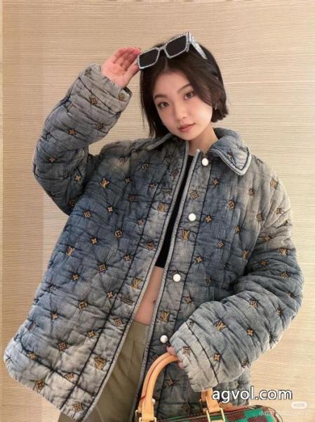 冬に最強アイテム 韓国人気 今季のトレンド人気新作綿入れの服LOUIS VUITTONブランド コピー 専門店 3