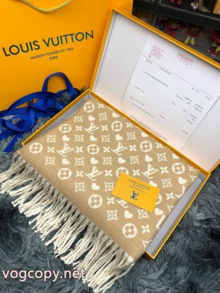通販限定商品 秋冬話題アイテム 世の流行に左右されないデザインLOUIS VUITTONスーパー コピー 通販 優良マフラー 3