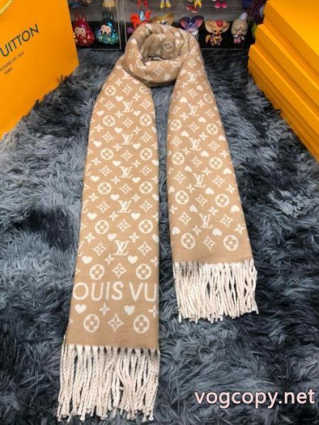 通販限定商品 秋冬話題アイテム 世の流行に左右されないデザインLOUIS VUITTONスーパー コピー 通販 優良マフラー 5