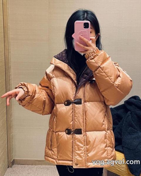 人気沸騰なアイテム 高級感のあるデザイン ギフトラッピングOKブランド スーパー コピー 優良店ダウンジャケットLOUIS VUITTON 0