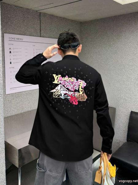 LOUIS VUITTON今年のトレンドカラー トレンド2025 超限定VIPセール長袖のシャツブランド アクセサリー 激安 0 