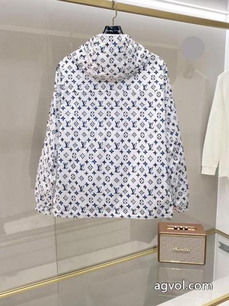 大人気限定カラー 新作限定 人気上昇冬LOUIS VUITTONジャケットブランド 通販店 2