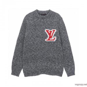 ブランド フェイクLOUIS VUITTON今季新作 セール カッコカワイイ 軽くて嬉しいセーター