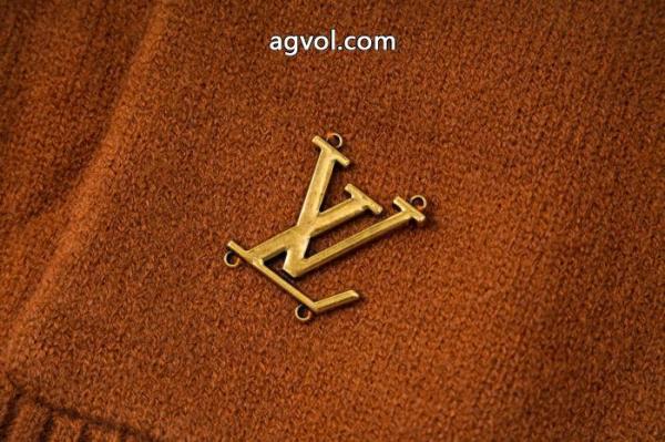 偽物 ブランド ショップコート旬スタイルに早変わり! 超HOT新品商品 好印象255%LOUIS VUITTON 4