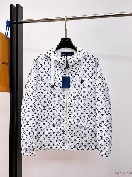 定番人気商品 HOT豊富な 冬大人気のアイテムジャケットLOUIS VUITTON偽 ブランド 販売 0