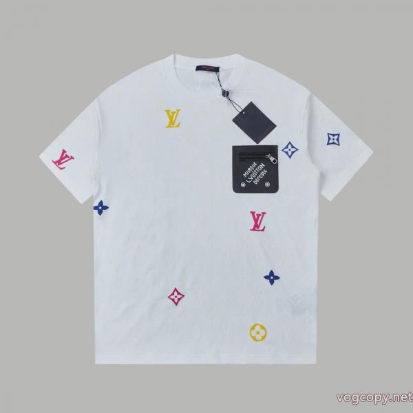 TシャツLOUIS VUITTON現代的な印象 欧米韓流/雑誌  超人気モデル入荷偽物 通販 0 