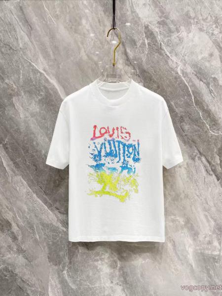 ブランド スーパー コピー 優良店LOUIS VUITTON1年中活躍する 新作スタイリッシュな 軽やかな素材感Tシャツ 0 