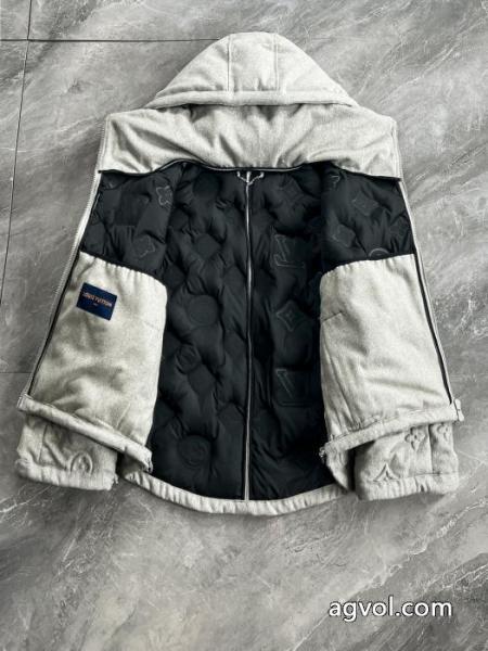 ルイ ヴィトン優れた品質 最新作入荷 大人気再登場 ブランド 偽物 激安ダウンジャケット 1