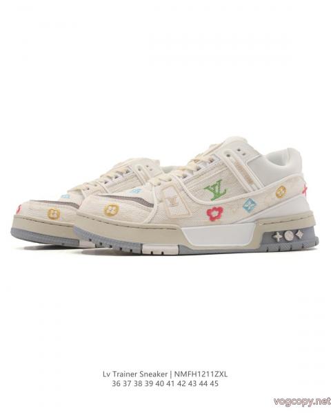 ブランド フェイク特別感満載のデザイン 注目美品 希少お得！スニーカーLOUIS VUITTON 0 