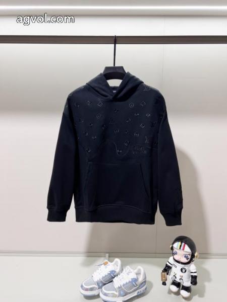 ブランド 激安撥水素材 限定生産品 ファッション感満々LOUIS VUITTONパーカー 4