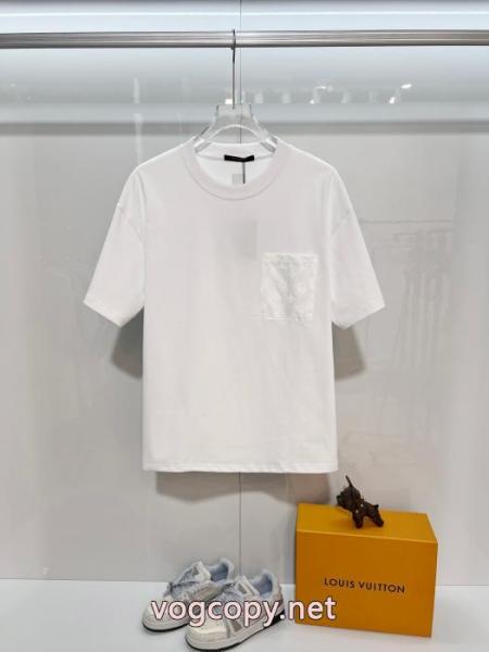 LOUIS VUITTON偽 ブランド 購入Tシャツ機能面抜群 2026新作登場 激安大特価得価 1
