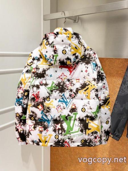 ダウンジャケットLOUIS VUITTONブランド コピー 安心旬デザイン 毎年大人気商品 海外大人気 2