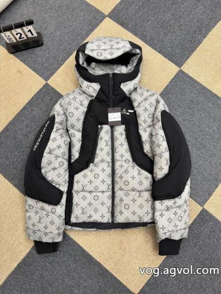 オススメ新作商品 TOPセラー賞 今っぽいトレンドコピー 商品 ブランドダウンジャケットLOUIS VUITTON.. 0 