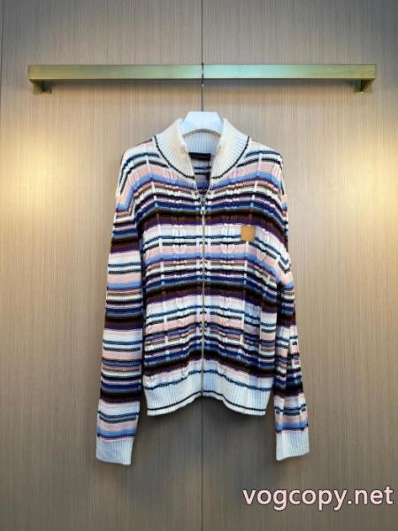 ブランド 偽物 通販LOUIS VUITTON高評価人気品 気に入った商品 海外限定!!コート 1