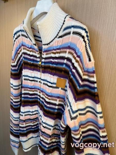 ブランド 偽物 通販LOUIS VUITTON高評価人気品 気に入った商品 海外限定!!コート 3