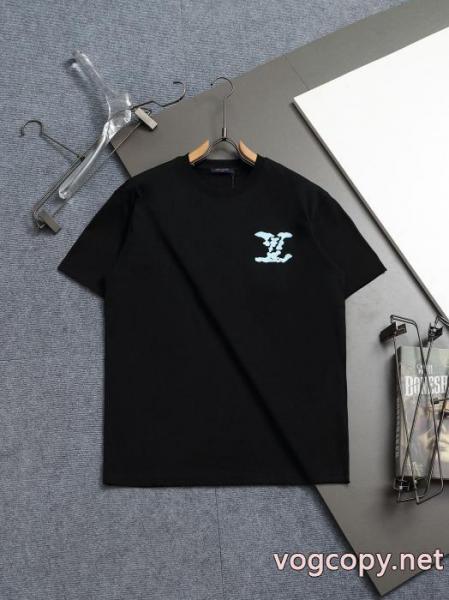 Tシャツ激安 通販 専門店LOUIS VUITTON最新作入荷 雑誌掲載アイテム ブラッシュアップして華やかに 2