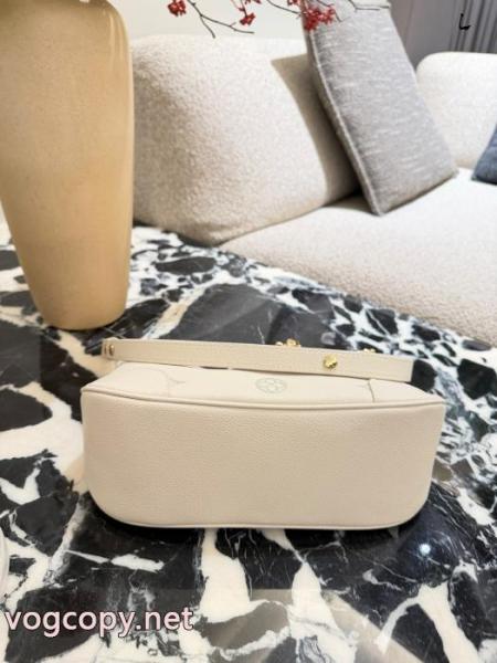 ブランド コピー 通販バッグLOUIS VUITTON最前線新作 爽やかさ 様々なコーディネートに 5