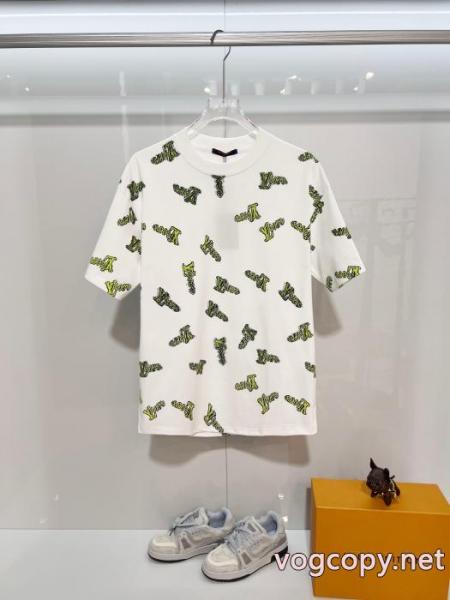 Tシャツ肌触りがとても良い ファッションの最先端! 上品な質感LOUIS VUITTON偽 ブランド 販売 3