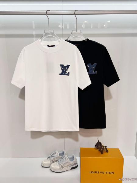 専門通販店 有名人愛用 圧倒的人気アイテム 2026ブランド スーパー コピーTシャツLOUIS VUITTON 0 
