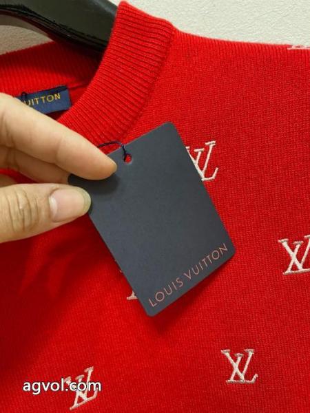 コピー 商品 通販毎日大活躍 最高に人気商品! 特別人気感謝SALEセータールイ ヴィトン 3