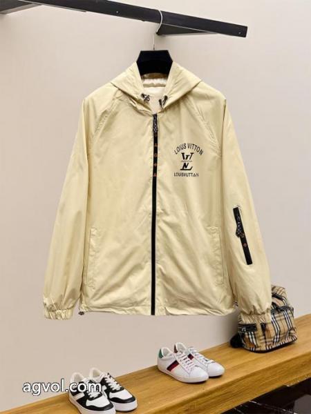 ジャケットLOUIS VUITTON根強い人気定番商品 一生モノ 自分らしく偽 ブランド 4