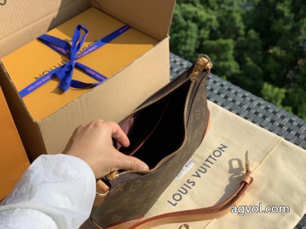 バッグ機能性が高い 素敵で名高い 秋こそ楽しめるアイテム偽 ブランド LOUIS VUITTON. 5