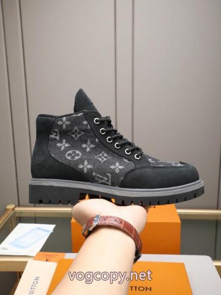 新商品☆完売必至 2026-26AW☆韓国の人気 圧倒的な存在感スニーカーブランド 偽物 激安 通販ルイ ヴィトン 4