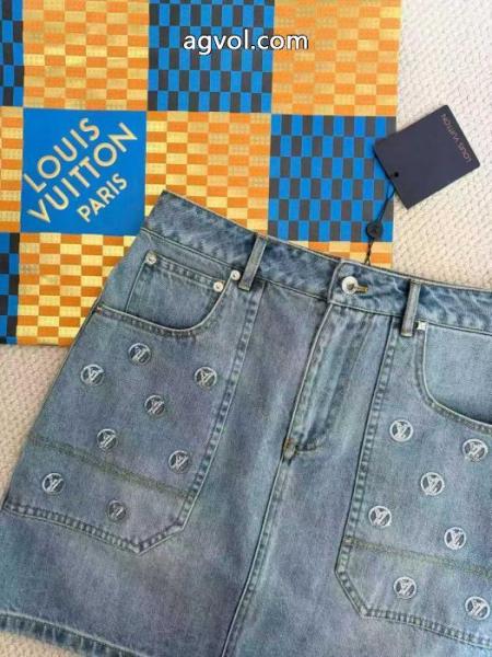 雑誌掲載アイテム 好印象な上品スタイル 最新作期間限定セールスーパー コピー 品 スラックスLOUIS VUITTON.. 2