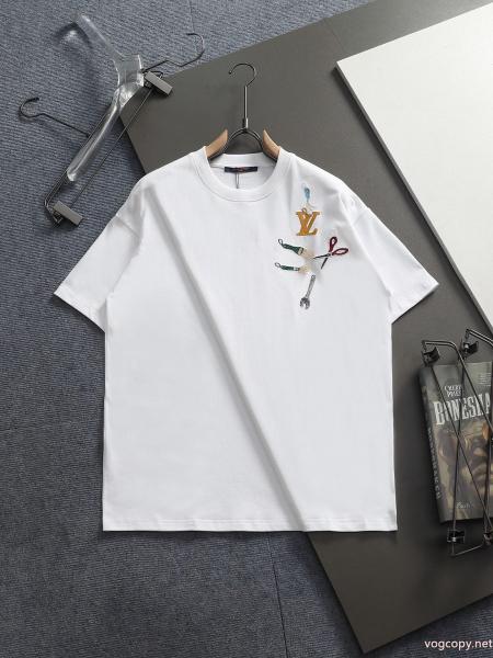 LOUIS VUITTON2026新作コレクション お洒落自在 在庫手元にあり即発セール必需品Tシャツコピー ブランド 通販 安心 0