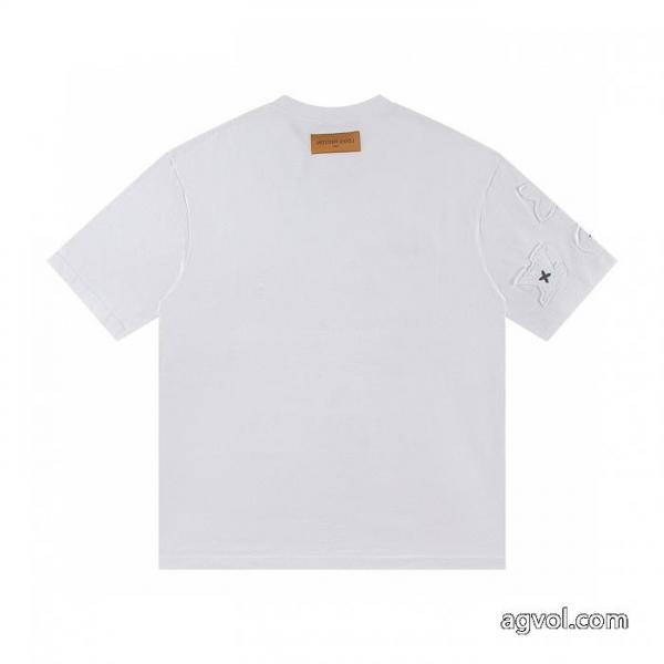 個性派 2026年秋冬 良好品LOUIS VUITTONブランド コピー 専門店Tシャツ 3