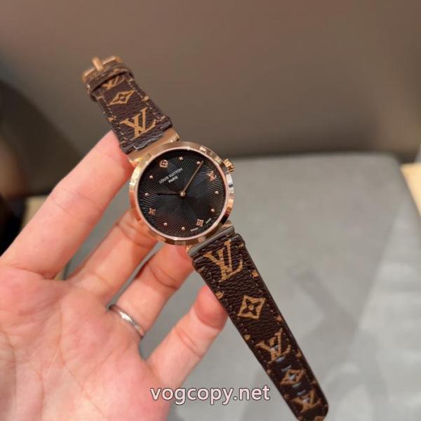LOUIS VUITTON絶対欲しい 全国無料人気 男女兼用らしいシルエット 時計スーパー コピー.. 1