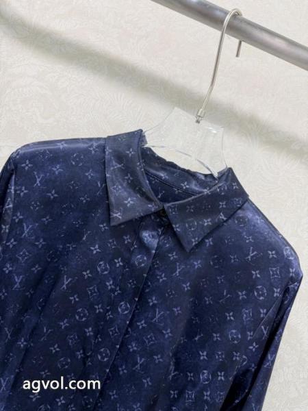 ブランド コピー 着払い年末年始はセール お気に入りの上品 セレブ愛用26新作 ワンピースLOUIS VUITTON.. 2