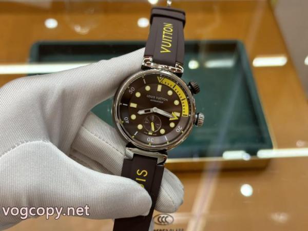 有名人同じアイテム 毎年流行り定番アイテムおすすめ 即発送可 時計ルイ ヴィトンスーパー コピー 安心.. 2