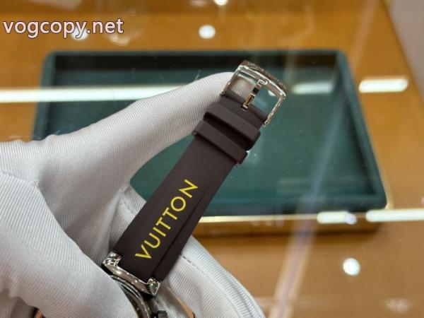 有名人同じアイテム 毎年流行り定番アイテムおすすめ 即発送可 時計ルイ ヴィトンスーパー コピー 安心.. 4