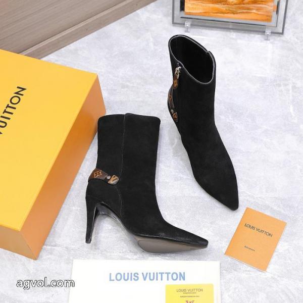 2026トレンドファッション新品 魅力が光る 復古風LOUIS VUITTONスーパー コピー靴 ブーツ. 2