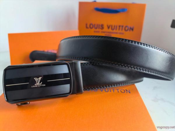 LOUIS VUITTONブランド 偽物単品販売 可愛いデザイン ラグジュアリーな雰囲気ベルト 0 