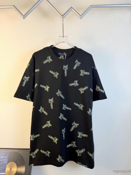 ブランド コピー 販売Tシャツ2026人気お買い得アイテム 数量限定在庫限り 伸縮性に優れたLOUIS VUITTON 0 