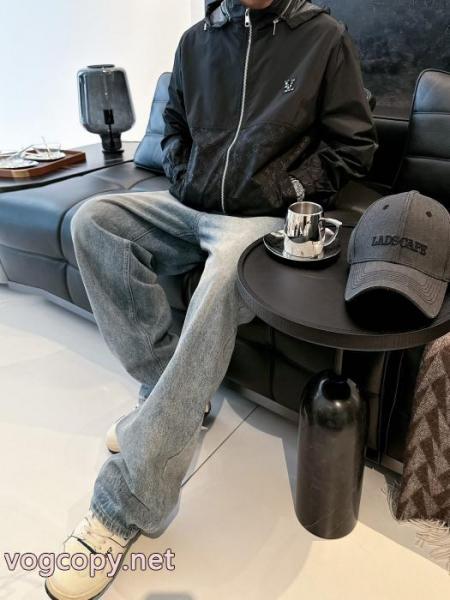 数量限定特売品 2026aw 注目を集めるLOUIS VUITTONジャケットブランド スニーカー 激安 5