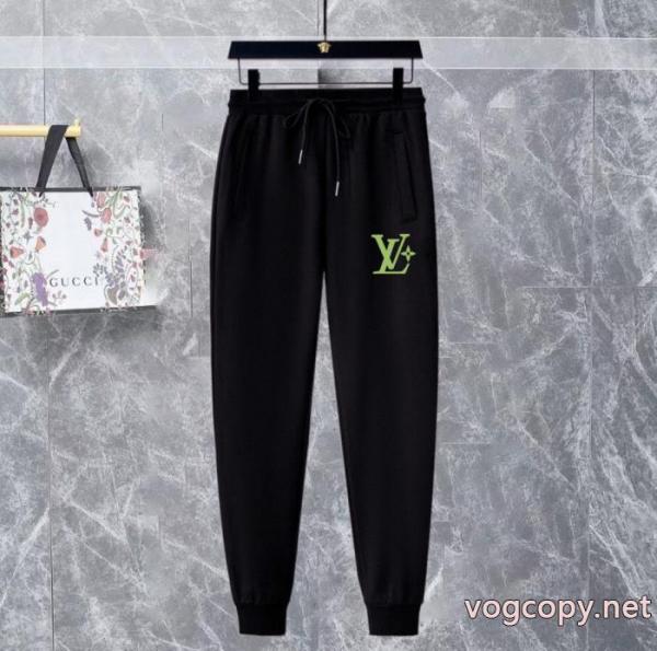 爆買い大得価防寒 セールで早い者勝ち 限定的新作入荷セットLOUIS VUITTONコピー 商品 通販 1