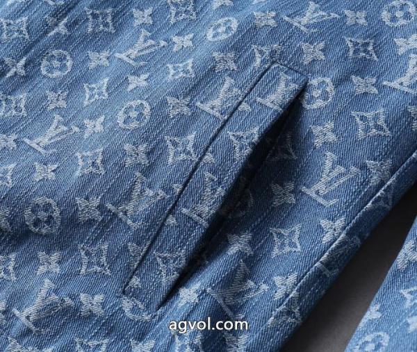 ルイ ヴィトン 長袖Tシャツ人気急上昇中 最旬のスタイル オシャレに欠かせない!ブランド スーパー コピー.. 5