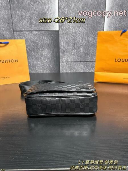 新品登場 人気雑誌掲載 オシャレ度アップコピー 商品 通販LOUIS VUITTONバッグ 4