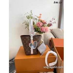 若々しい雰囲気 カラバリ豊富 在庫を確保ブランド アクセサリー 激安バッグLOUIS VUITTON