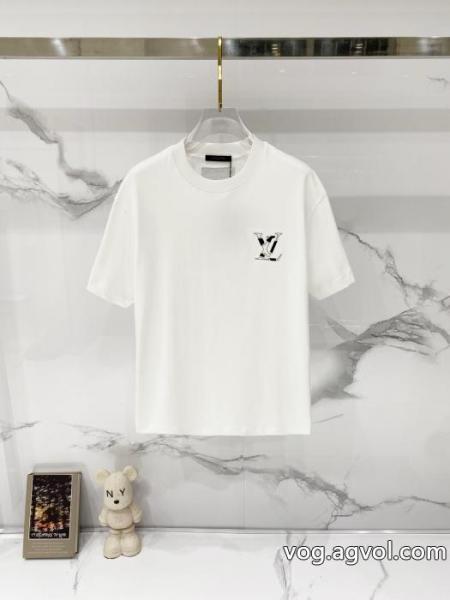 LOUIS VUITTON新商品特価 HipHop 品良くおしゃれなTシャツコピー 商品 ブランド 0 